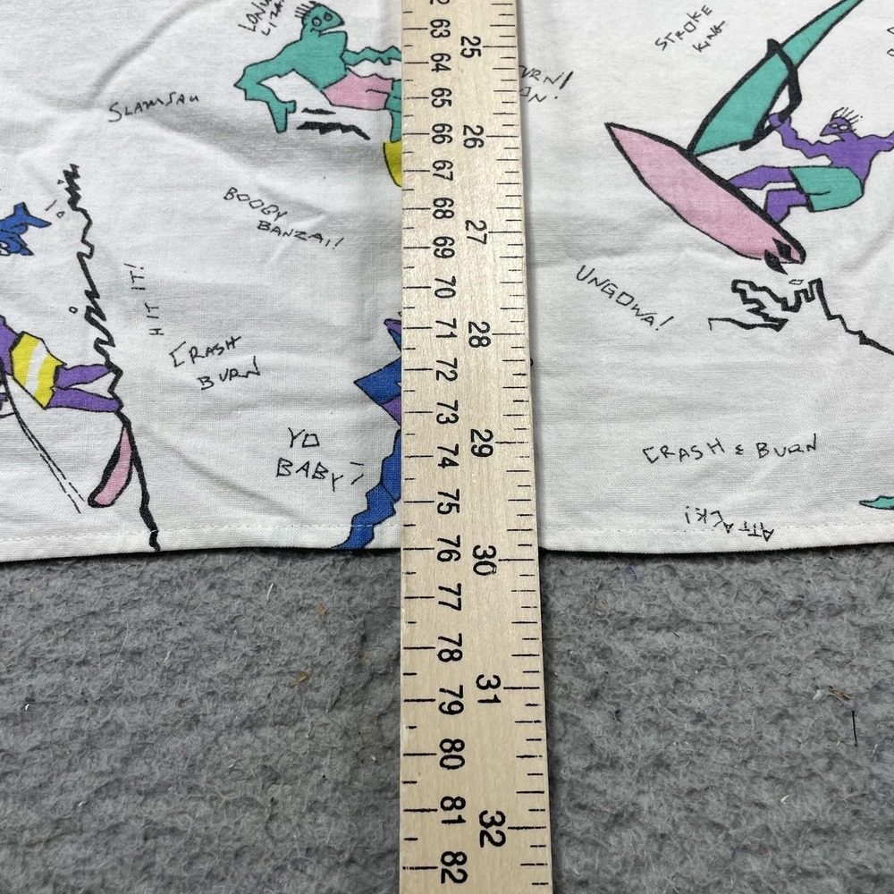 Vintage HEET Shirt Mens L White Surf Graphic Short Sleeve Button Up Hong Kong - Picture 7 of 8